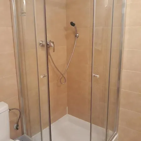 Отель Apartman Athos - *