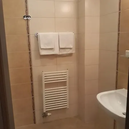 Apartman Athos - Отель *